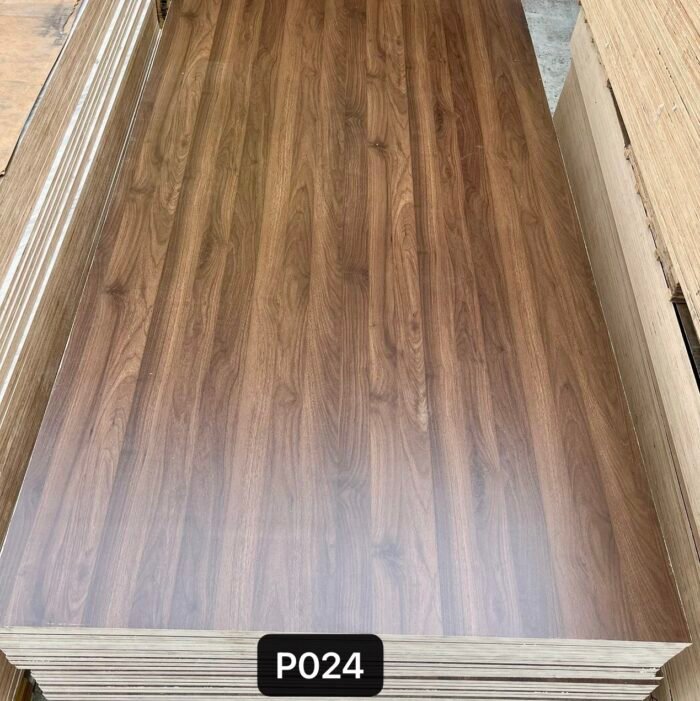P-024 Melamine Plywood Board